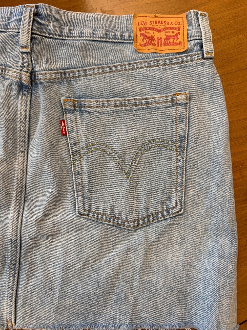 Levi’s Denim Distressed Mini Skirt Light Wash | Coastal Cowgirl Western Fray |32 - Picture 6 of 9